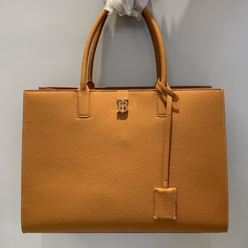 Burberry grain leather small Frances bag